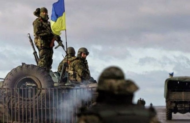Боевики 48 раз обстреляли позиции украинских военных из запрещенного оружия