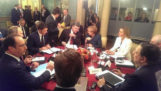 Порошенко, Путин и лидеры ЕС начали встречу в Милане