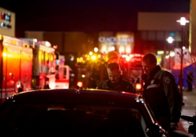 Стрілка, який напав на торговий центр у Нью-Джерсі, знайшли мертвим