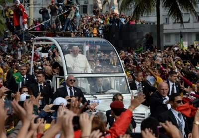 Папа Римський покинув Бразилію: я прошу вас плисти проти течії