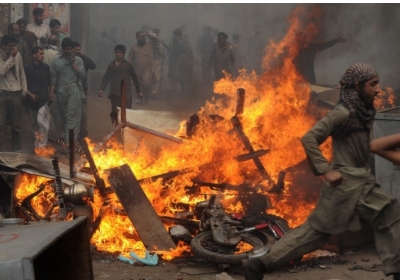 Десятки людей загинули від вибуху у Пакистані