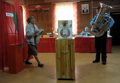 У Білорусі розпочалось дострокове голосування на виборах до парламенту