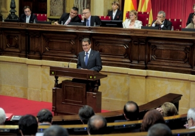 Каталонський прем'єр обіцяє провести референдум про незалежність регіону