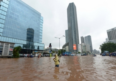 Столицю Індонезії затопили багатоденні зливи