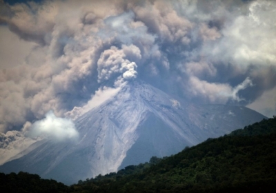 Найбільше за 10 років виверження вулкану у Гватемалі