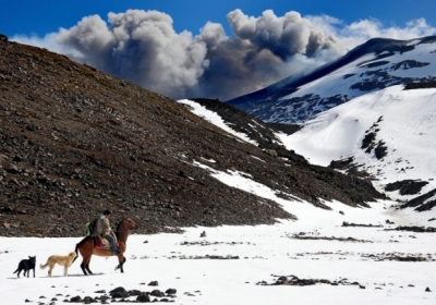 В Андах розпочалося виверження вулкану Копауе