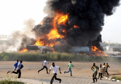 Кількість загиблих від вибуху у Нігерії зросла до 54 осіб. 90 поранені