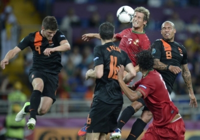 Євро-2012, матч Португалія-Нідерланди. Фото: AFP