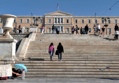 Міністри єврозони дали Греції два роки для скорочення дефіциту