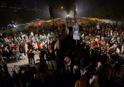 У Пакистані тисячі демонстрантів вимагали відставки уряду