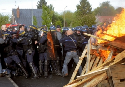 У Франції протестували охоронці в'язниці, звідки втік відомий гангстер