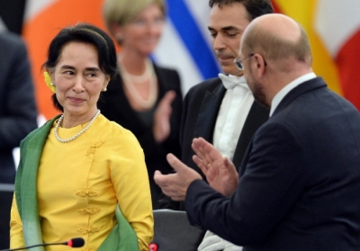 Лауреат премії Сахарова Аун Сан Су Чжі отримала її через 23 роки