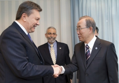 Віктор Янукович, Бан Кі-мун. Фото: AFP