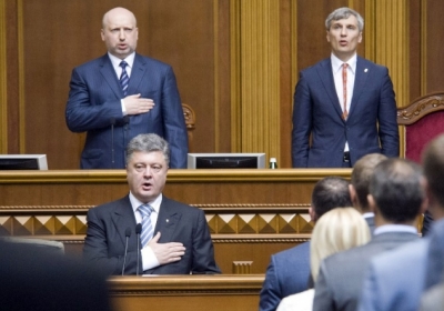 До кінця тижня Порошенко запропонує Раді законопроект щодо конституційної реформи