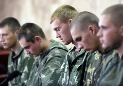 В плену сил АТО находится не менее 200 военных регулярных подразделений ВС РФ, - Данилюк