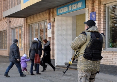 В Красноармейске Донецкой области ОИК выгнала всех наблюдателей, - КИУ