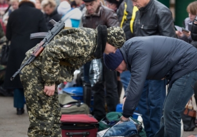 У Мінсоцполітики назвали кількість переселенців з Криму та Донбасу