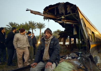 У Єгипті потяг зійшов з рейок: майже 20 осіб загинули