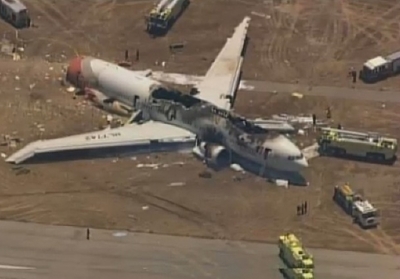 Авіакатасрофа в Сан-Франциско: двоє людей загинуло, майже 200 госпіталізовано (фото, відео)