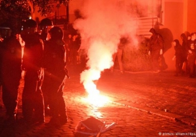 На акции левых радикалов в Берлине пострадали 123 полицейских