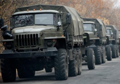 До Донецька прямує колона військової техніки без розпізнавальних знаків