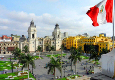 У Перу заборонили чоловікам і жінкам з'являтися на вулиці в один день через коронавірус