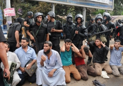 В Єгипті за добу поліція затримала понад тисячу прихильників президента Мурсі