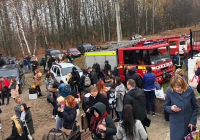 Пассажиров поезда эвакуировали посреди поля в Житомирской области из-за 