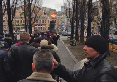 Учасникам мітингу в центрі Києва обіцяють заплатити по 100 гривень