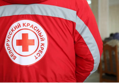 Червоний Хрест білорусі допомагає росії вивозити українських дітей