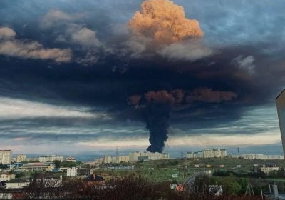 Нафтобаза, що згоріла в Севастополі, забезпечувала паливом флот рф – Генштаб