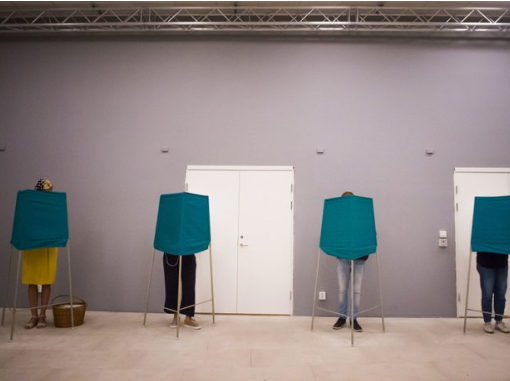 На парламентских выборах в Швеции лидирует правящая Социал-демократическая партия
