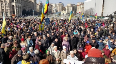 На Майдане несколько тысяч киевлян требуют освобождения Надежды Савченко, - ФОТОРЕПОРТАЖ