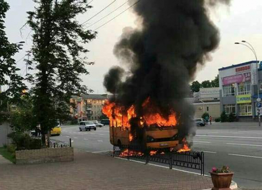 У Києві вибухнула маршрутка