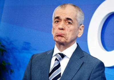 Онищенко у Києві вирішить, що робити з цукерками Порошенка