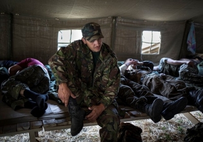 Как живется украинским военным, которые отступили на территорию России