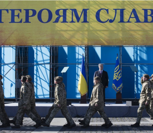 Порошенко заявив, що Україна готується до атаки Росії в Азовському морі