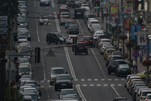 Штучний інтелект навчили передбачати трафік на дорогах