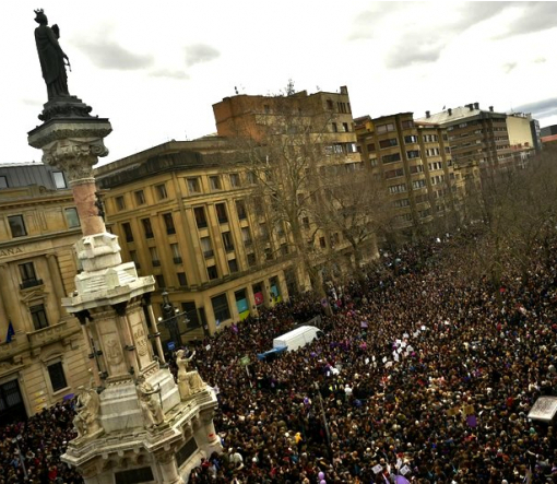 Мільйони жінок вийшли страйкувати на вулиці Іспанії