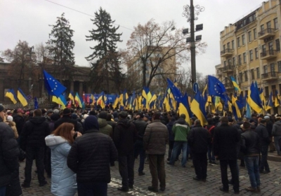 У Києві Саакашвілі зібрав мітинг: вимагає перевиборів