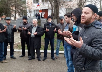 У Криму масово судять кримських татар, затриманих за одиночні пікети