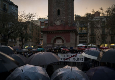 В Каталонии сторонники Пучдемона блокировали автомагистрали