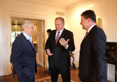 Премьер Словакии обвинил президента в дестабилизации страны и сговоре с Соросом