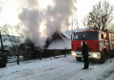 Двоє людей загинули під час пожежі на Дніпропетровщині

