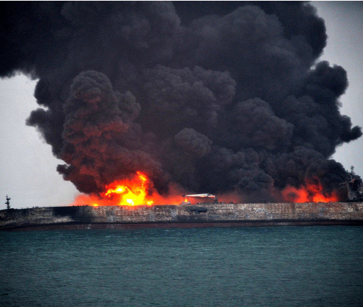 У берегов Китая взорвался иранский нефтяной танкер