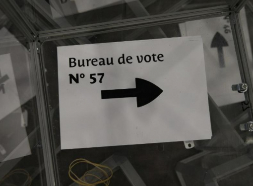 На заморських територіях Франції розпочалися вибори президента