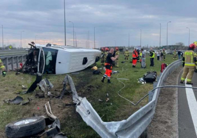У Польщі перекинувся автобус з українцями