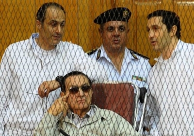Колишнього президента Єгипту Хосні Мубарака засудили до трьох років в'язниці 