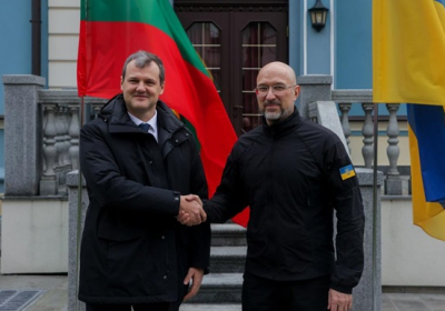 Новий уряд Литви у повному складі прибув до Києва 