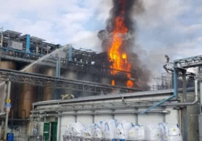 На заводе химических отходов в Италии произошел взрыв: есть пострадавшие